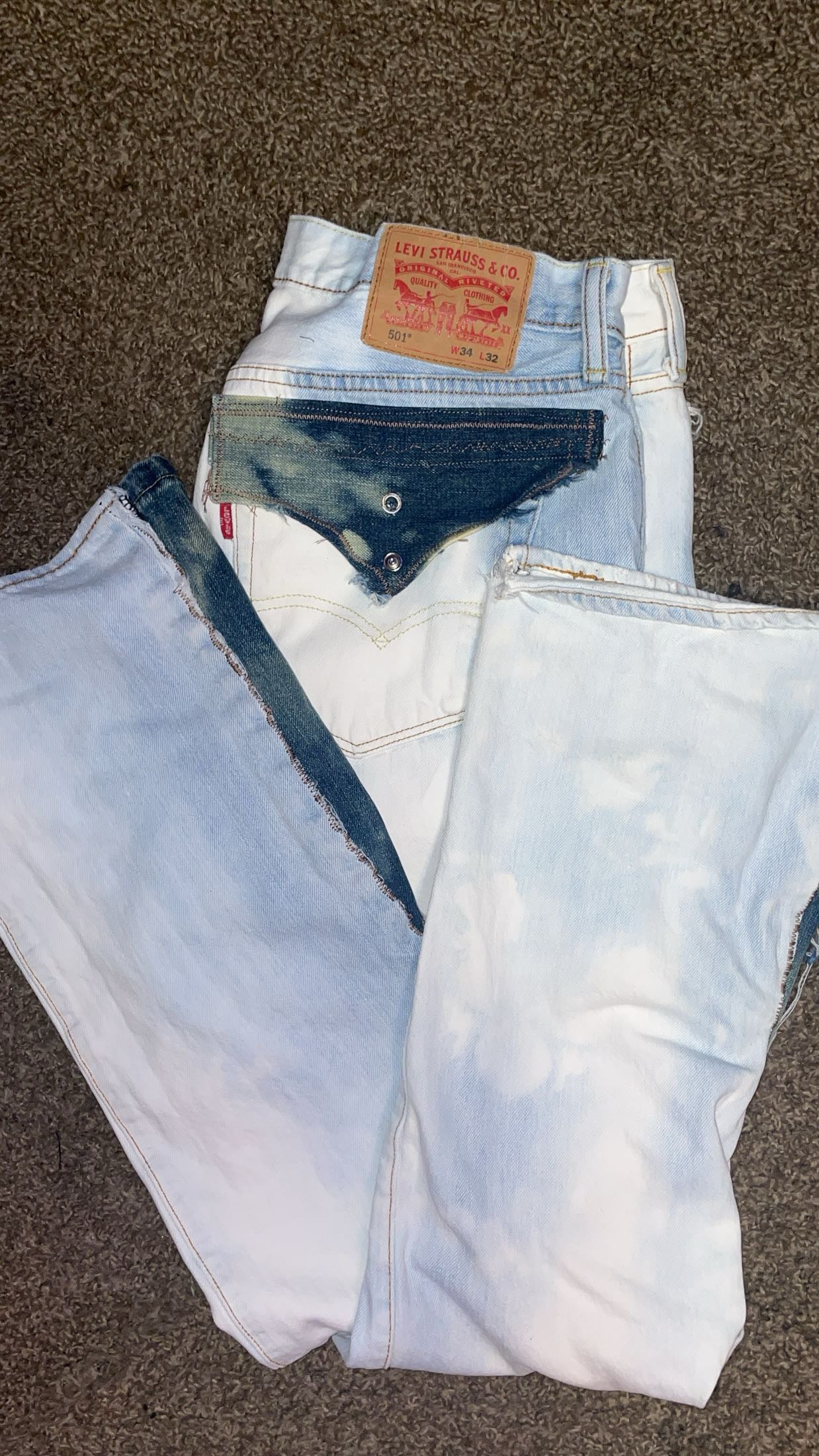 Annagenisi levi flares
