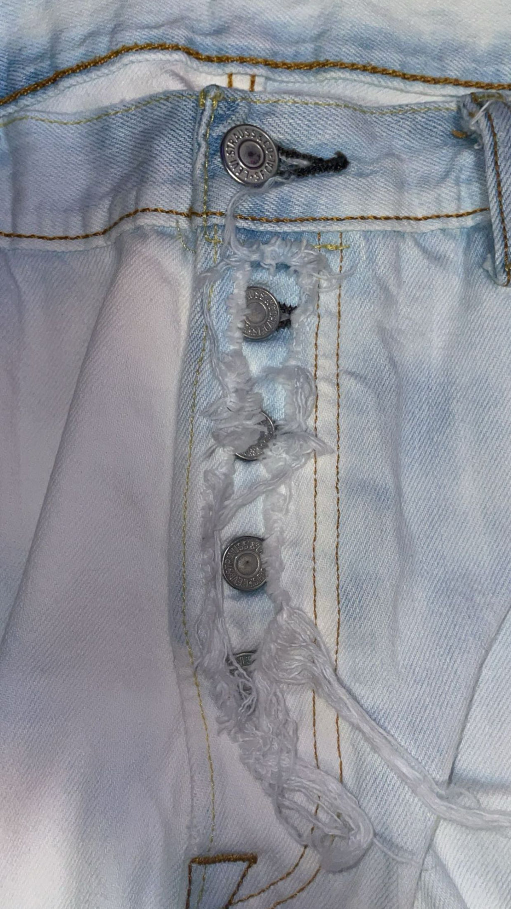 Annagenisi levi flares